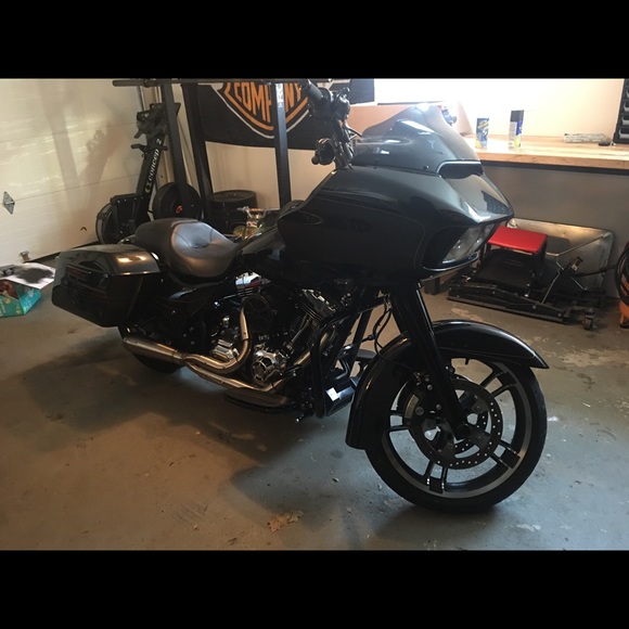 Meet your Posher, Mike - Picture 1 of 1